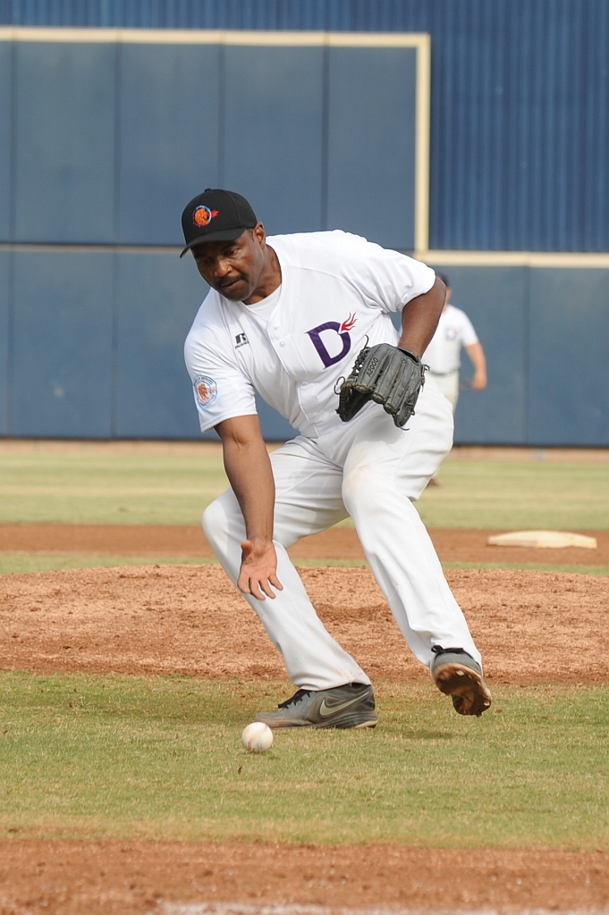 Dragons_2017-10-31 (313).jpg - (c)2010 DeVetter